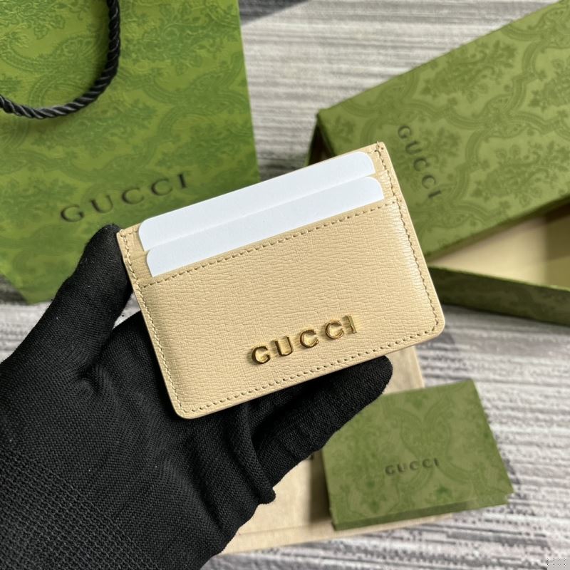 G*u*i wallets & purse